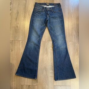 Lucky Brand Jeans low rise flare jeans